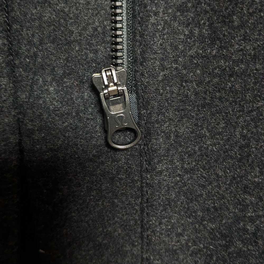 Lululemon Womens Dark Grey Charcoal Fall Wool Jacket Coat Size 4 Like New Preppy - Picture 10 of 10